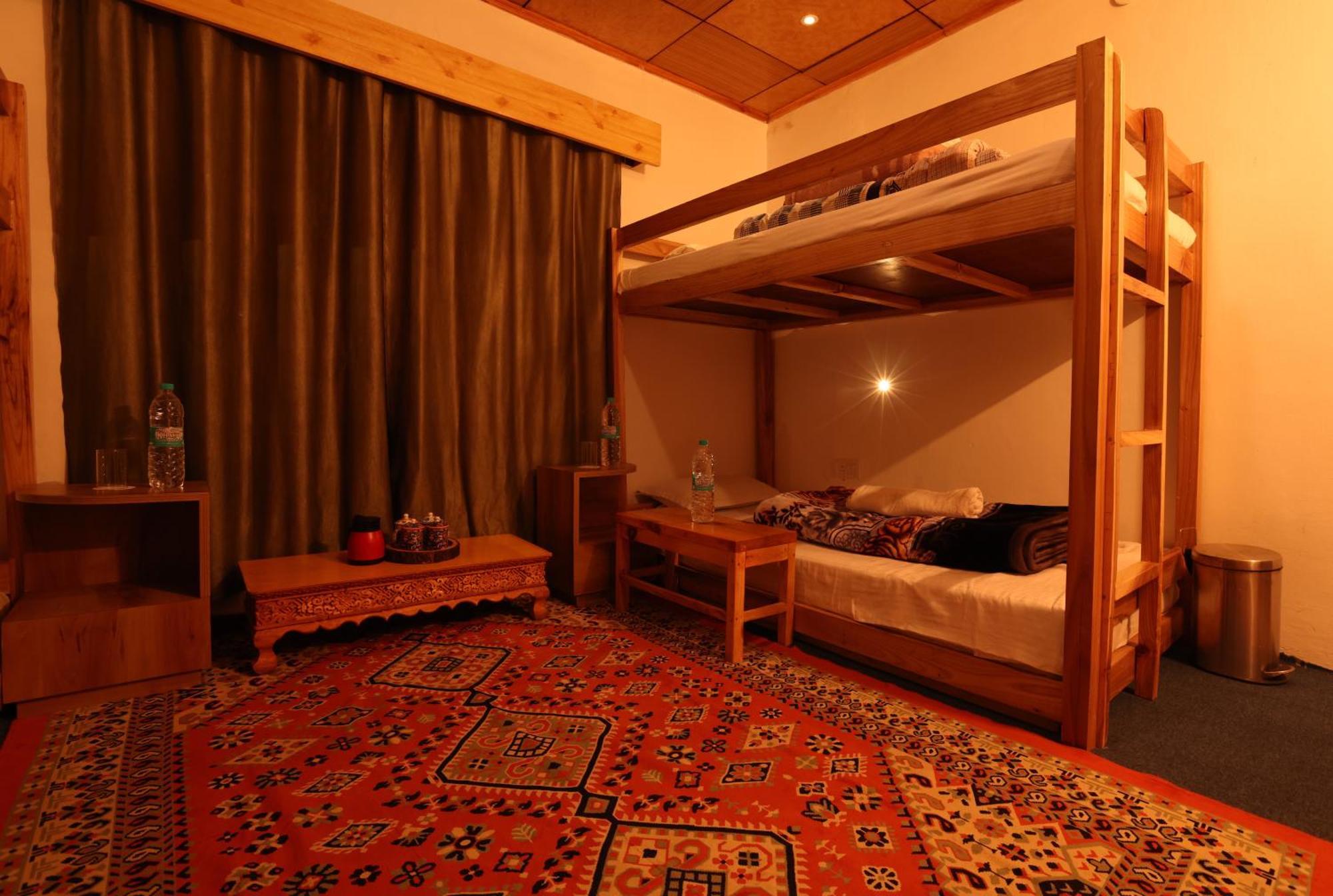 Karma Lodge Лех Екстериор снимка
