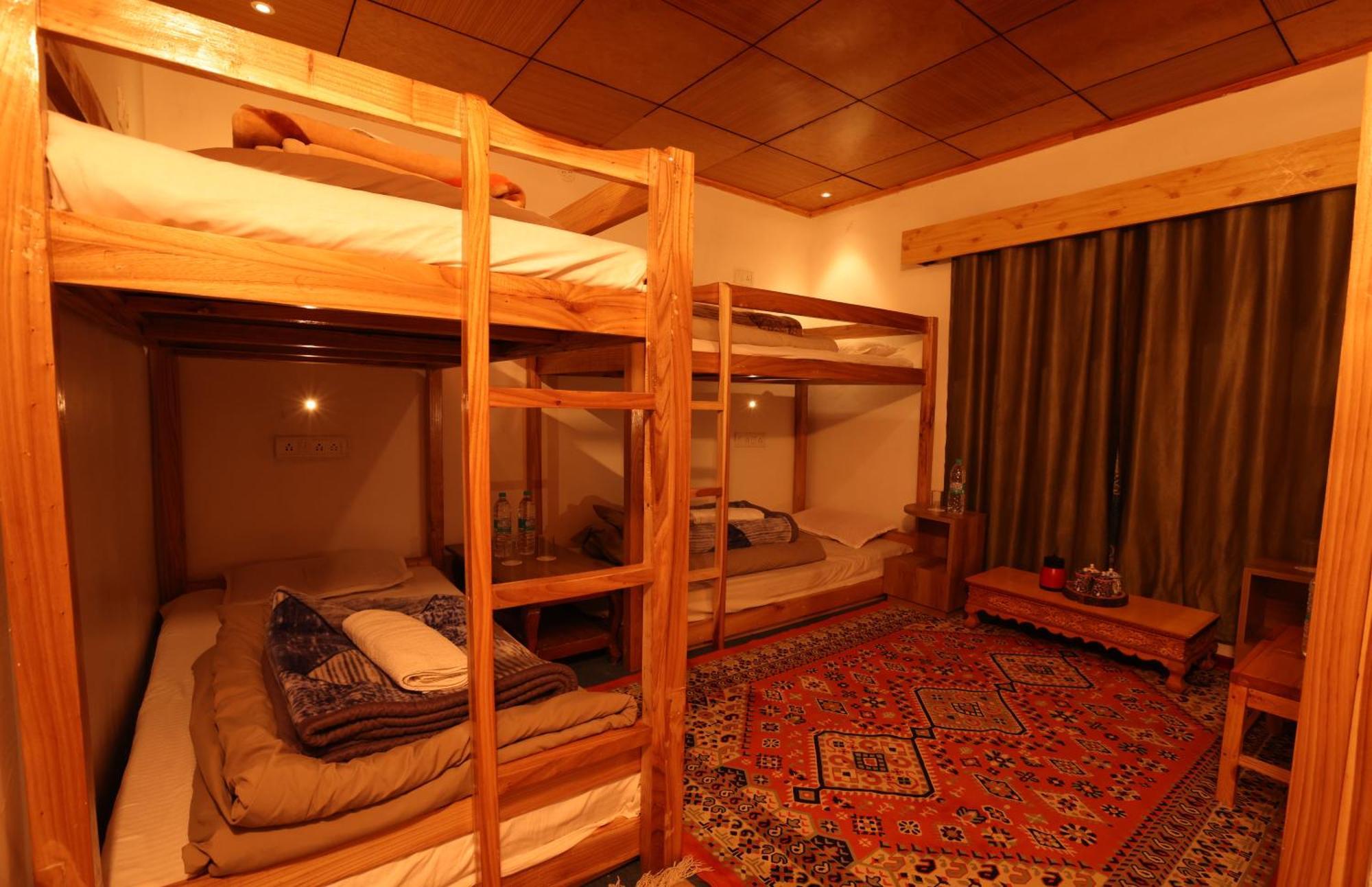 Karma Lodge Лех Екстериор снимка