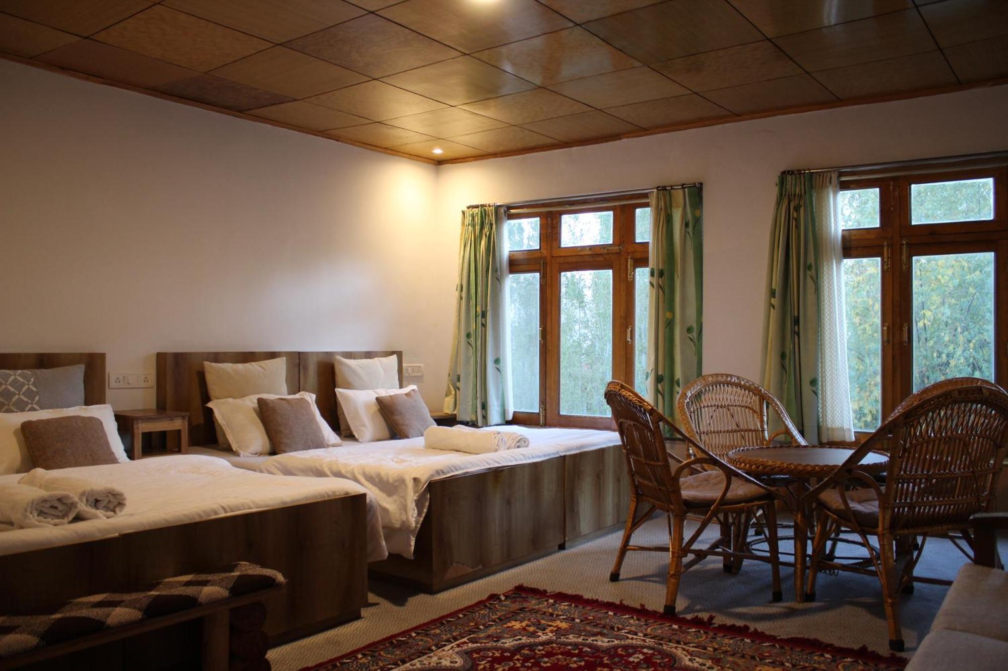 Karma Lodge Лех Екстериор снимка